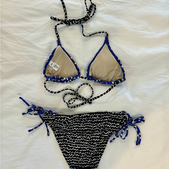 Echo Swim Bikini Top & Bottom XS/S - Picture 4 of 5